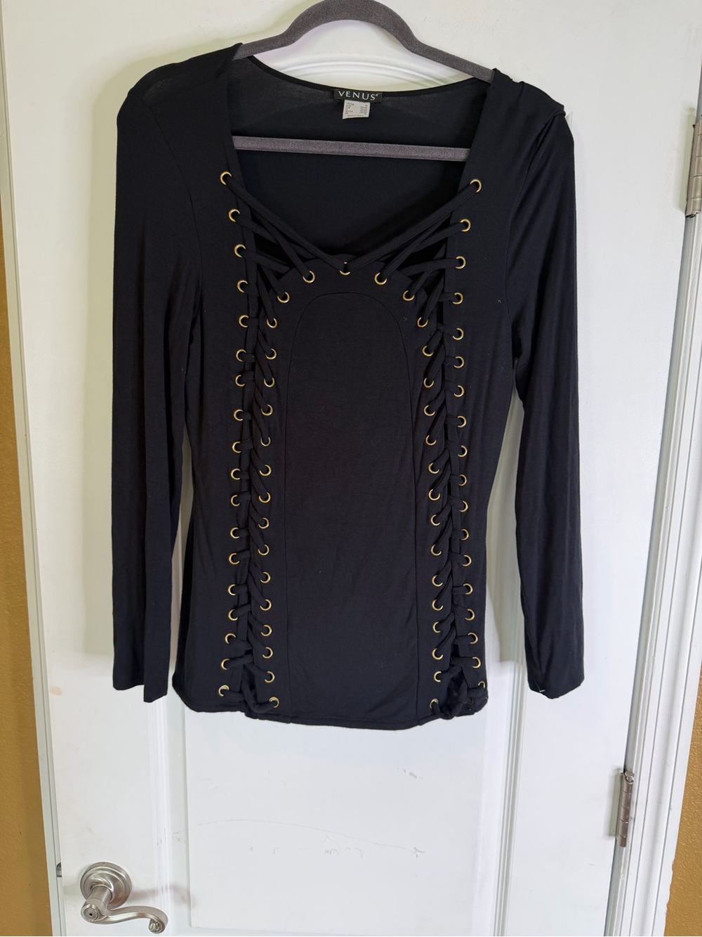 VENUS Black Long-Sleeve Lace-Up Top with Gold Grommets. Size M